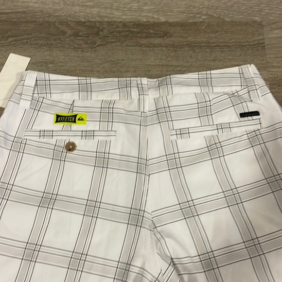 🆕 Men’s Quiksilver Amphibians walk shorts Size 31 - Picture 3 of 4